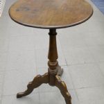 653 6479 PEDESTAL TABLE